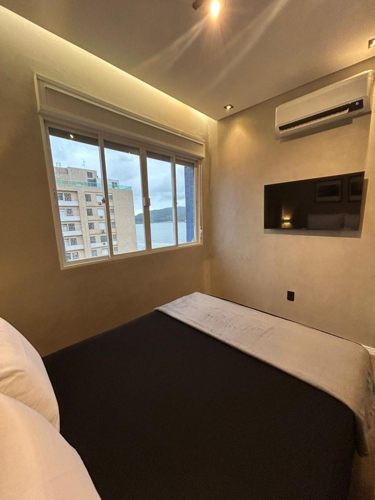 Apartamento Frente A Praia Do Embare Santos Exterior foto